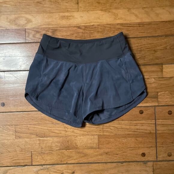 Lululemon Speed Up Mid-Rise Lined Short 4" - Picture 3 of 14